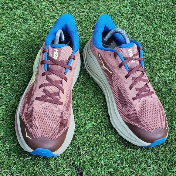 HOKA CHALLENGER 8 - Mens Sneakers - SIZE 8.D - Picture 2 of 9